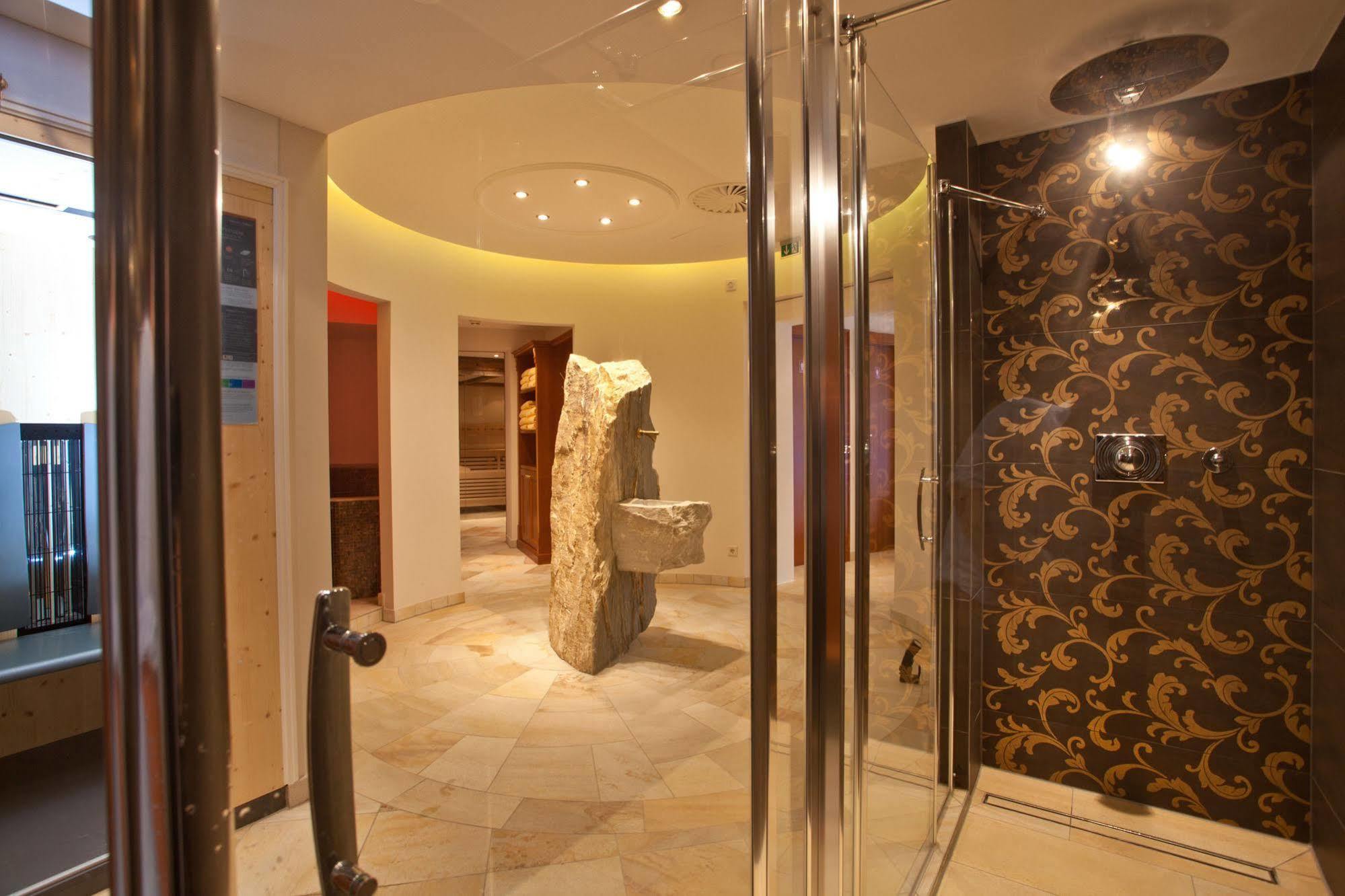 Hotel Berner Zell am See Dış mekan fotoğraf